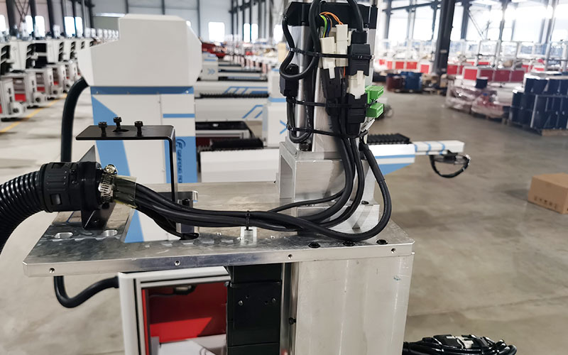 沖床機械手和關節機器人等自動化設備上面為什么要使用減速機？